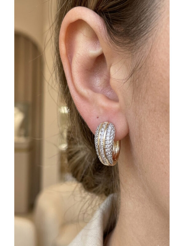 Xuping Rose Gold Renginde Zirkon Taş İşlemeli Şık Tasarım Çelik Kadın Küpe