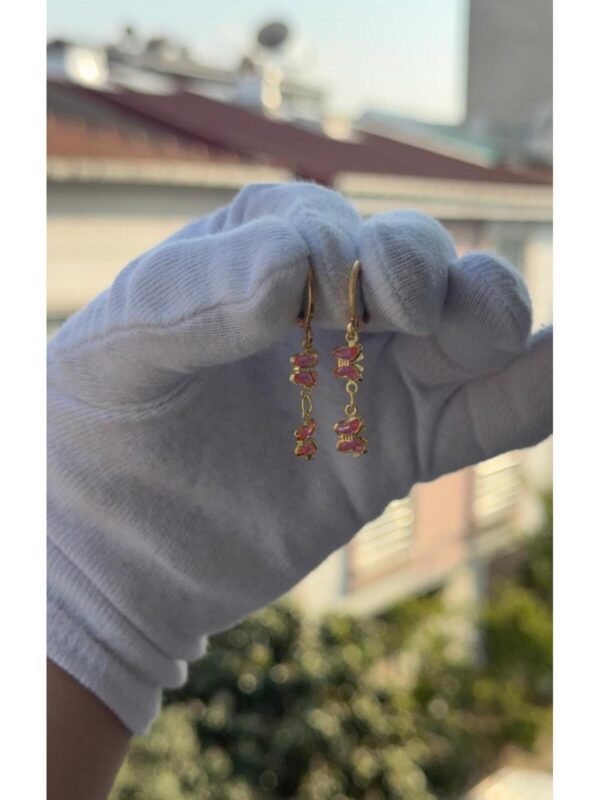 Kadın Gold Renk Sallantılı Pembe Kelebek Model Küpe - Görsel 1