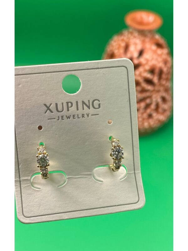 Xuping 14 ayar renginde zirkon taşlı minimal halka küpe - Görsel 2