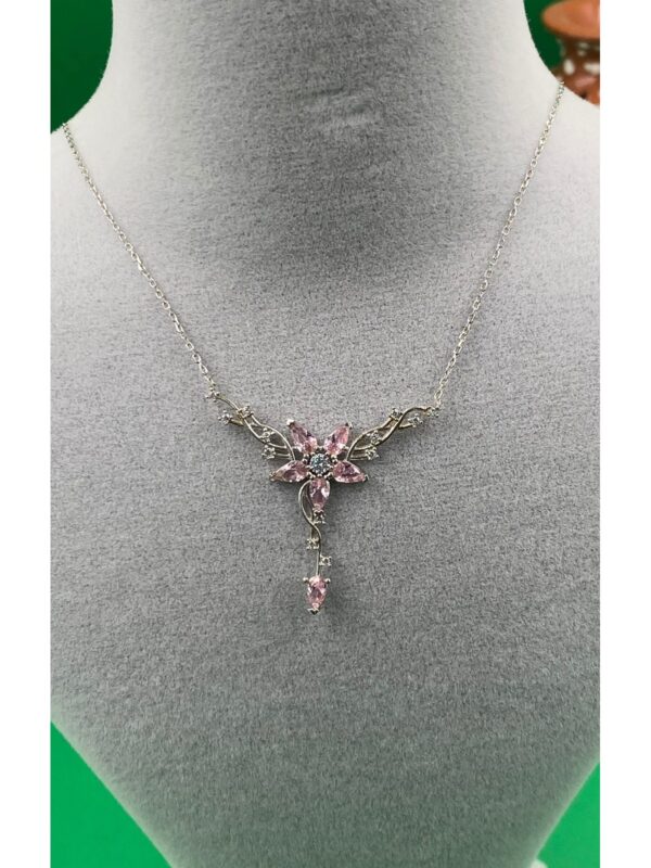 925 Ayar Zirkon Detaylı Pembe Taşlı Çiçek Kadın Gümüş Kolye - Görsel 3